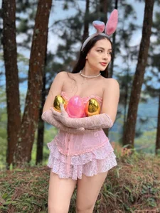 Megaan_RouseeのHappy Easter I love you 🥚💟🥰の 3枚の写真