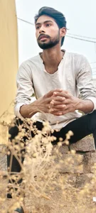 SINGLE_BOY_SITAR Public Foto 5