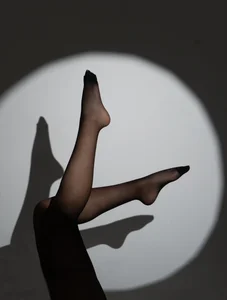 lanna_ox I know you love my feet Pic 3