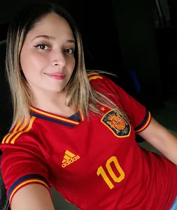 TiffanyHoustton Love Soccer ❤ Pic 4