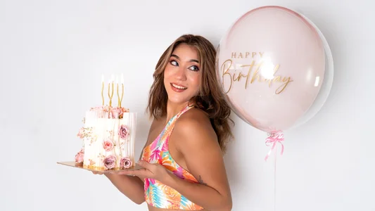 Aliice_Smithx Happy Birthday for me 🎂 Pic 5