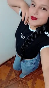 Alicia_smiith Public Gambar 4