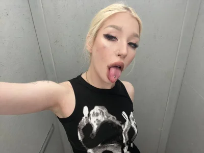 my new pic for my hot boys od SallyCha  2 snímek