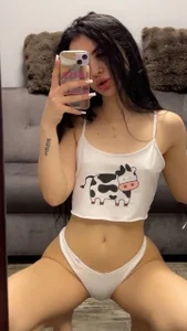 LilaRoses kullanıcısının Before bed time albümü -  3 fotoğraf