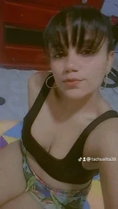 CaticaBlooms XXX nøgenfoto 1