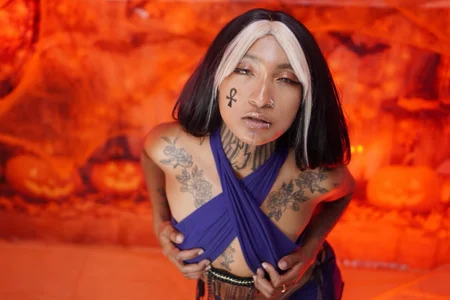 Knela666_Rs 👑✨ Queen of beauty, mystery, and irresistible confidence. 🖤🔥 Kuva