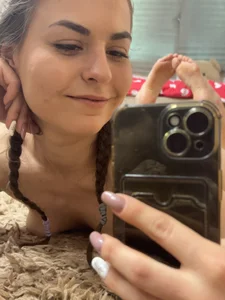 MillieBliss Public Poză 3