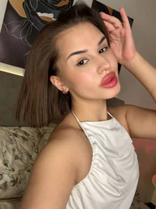 annie_kits smile for you🥰 Gambar 3