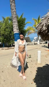 SophieSweet88let's enjoy the sea with me图片 3