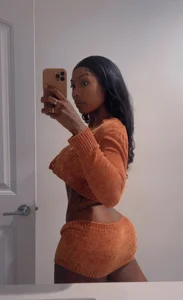 HeidiGiselle Public Pic 2