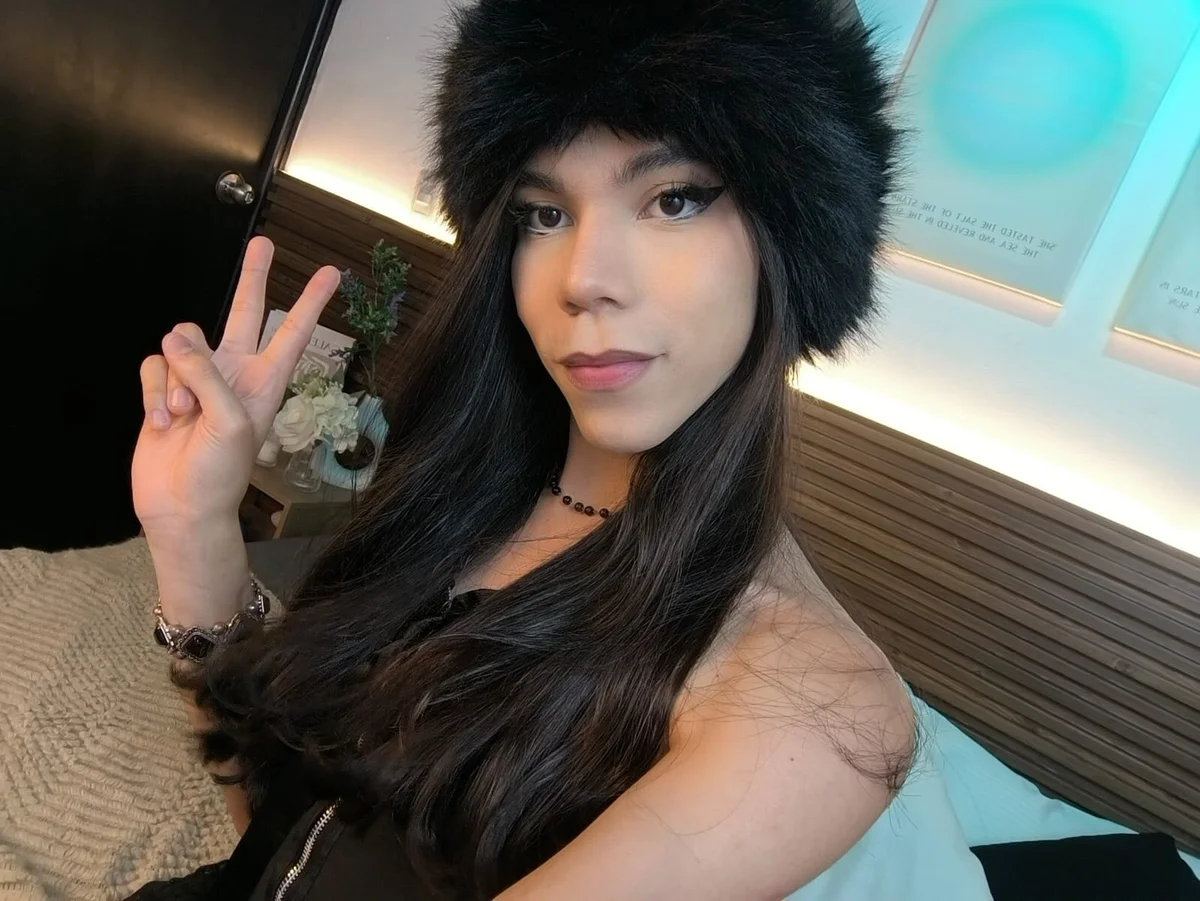 Sara_cutie_ 님의 트렌드 중인 사진  6520개