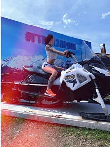 GirlGogo Public Pic 6