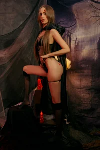 Camila-Belmont HALLOWEEN🎃😈 Gambar 3