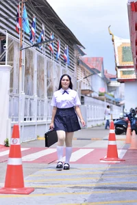 Megwild student Foto 3