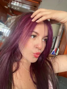 carlota_petiteのNew Hairstyleの 9枚の写真