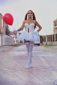 AnisiaFarina Trick or Tease? 👻🔥 Pic 7