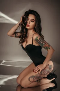 vinkiepinkie Sexy women's day🔥 Pic 5