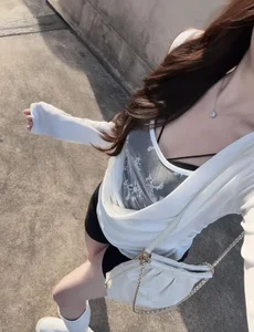 Xiaoyi_ Public Pic 5