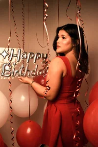 AvrillThomas Celebrate with me 💖🎂🎁 Foto 5