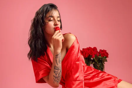 LeenaBrown Gif of Valetine`s Pic 6