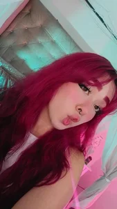 Leah_cherry Public Bilde 3