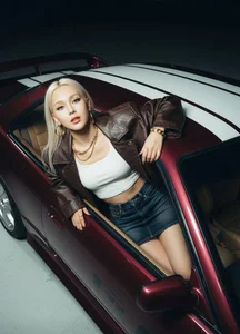 ElsaDivine Hold Me Slowly 🐾 Pic