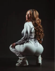 SashaMacgregor 🎃Happy Halloween 🎃 Hình