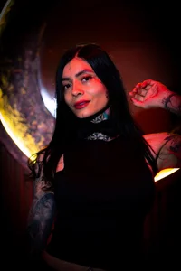 Timeless Beauty 🤍✨ od Mia_hill1  2 snímek