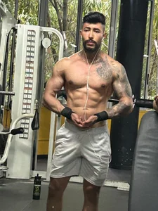 andrea_de_lucaa Public Pic 5