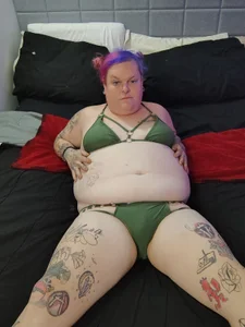curvy420queen's photo