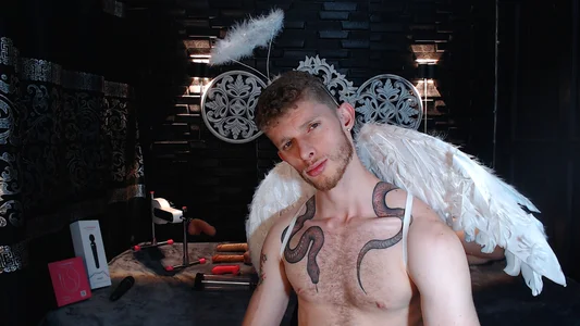 andrewxbi Tu Angel Favorito  4টি ছবি