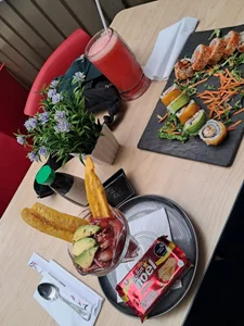sher-- Taste food with me ✨️💯  6 снимка