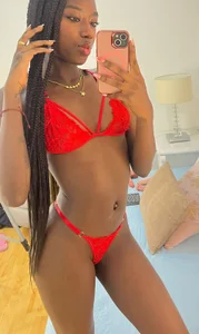 SamantaMarquez Being too sexy❤️❤️ Pic 2