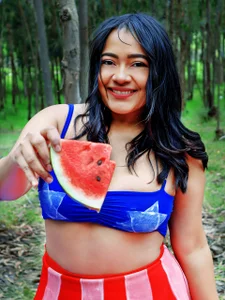 Sariitaa_ Happy July 4 Pic 6