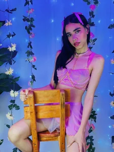 Jasmin_Skinny 🌸🌷 Immagine  9