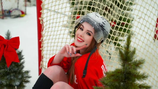 DanaDrake 🎄🥅⛸🏒 Bilde 3