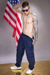 french_sexxRed, White & Proud图片 3