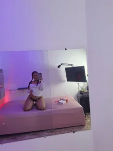 sofia-larson Public Poză