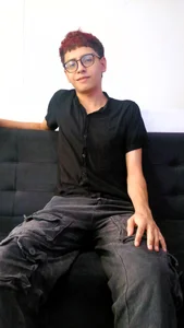 alexcum_18 Public รูป  3