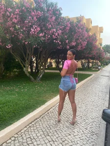 Public de Remirosee  5 Imagens