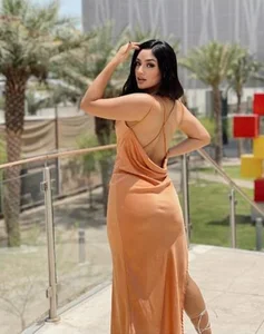 Razane-'s photo