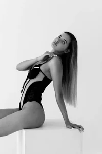 Erika_Carpenter Public Foto 9