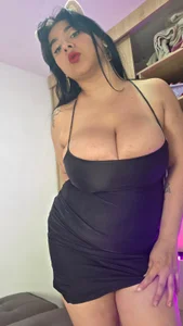 rosebigboobs Your body is a temptation I don't want to resist.😏😏😏 圖片