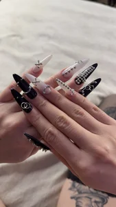 -AlysonHuxley- 💅 💅 💅  5. fénykép