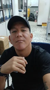 Public de Enrike_36  4 Imagens