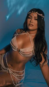 kassia_kim Golden Muse ✨ Pic 5