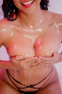 Milk🔥 de FreyrStone  5 Imagens