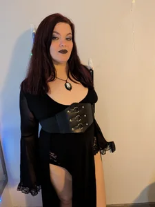 VixieNyx Public Foto 4