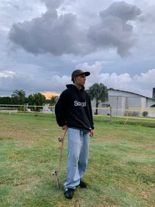 CRISTOPHER_BELL Public 사진 4