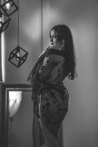 alisson_sanders Hot Black & white!! Pic 3